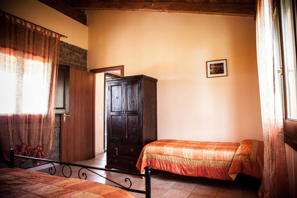 Agriturismo Il Ginepro Fluminimaggiore Room photo